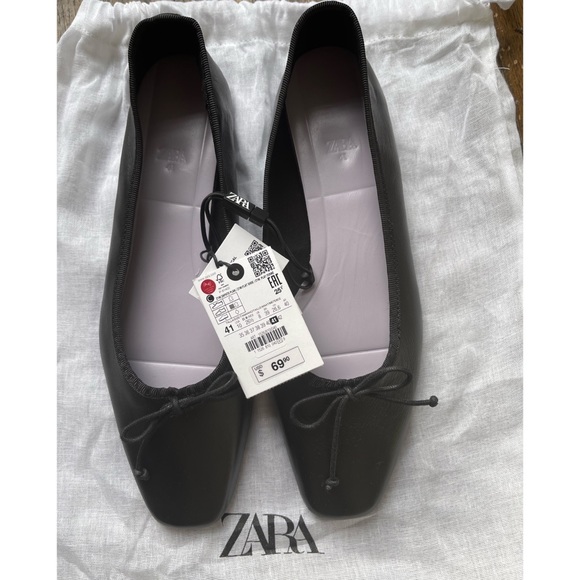 Zara Black Ballet Flats - NWT size 41 - Picture 2 of 3